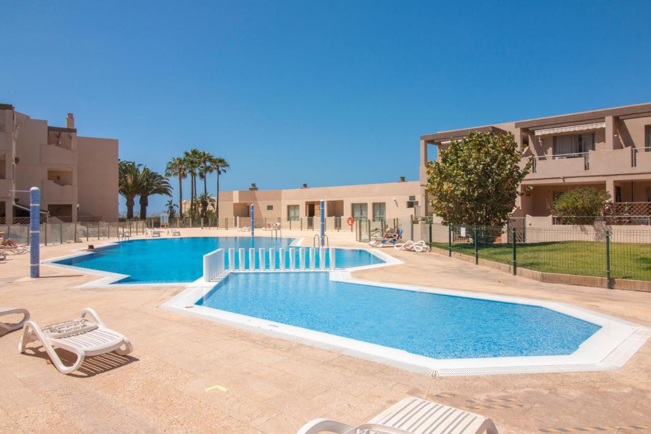 Homeforguest Apartamento En La Tejita Con Piscina, Terraza Y Wifi กรานาดิลญา เด อาโบนา ภายนอก รูปภาพ